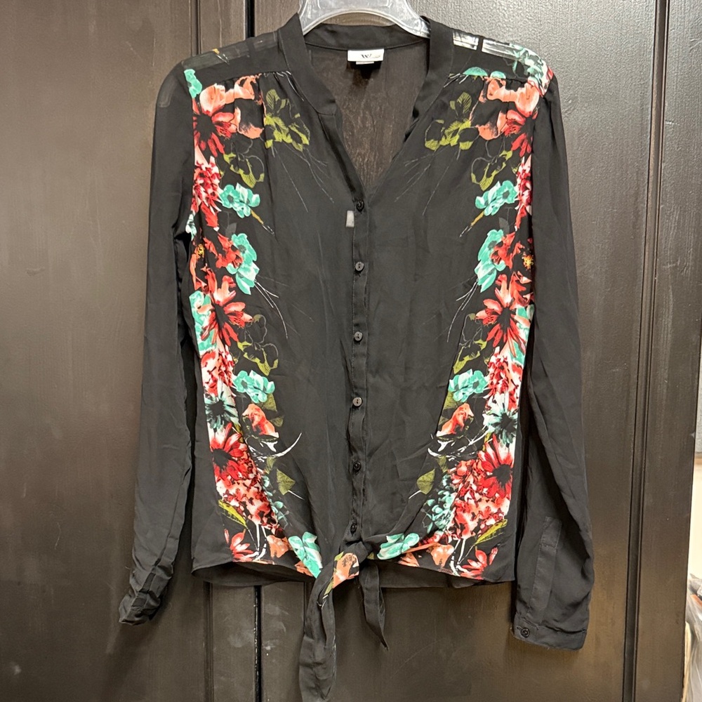 Worthington Vince Black Floral Button-Up Blouse
